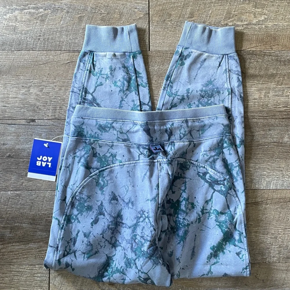 NWT JoyLab Marbled Print Crewneck Sweatshirt & Sweatpants Set - Picture 9 of 9